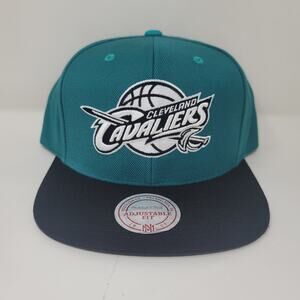 🆕 Mitchell & Ness NBA Cleveland Cavaliers Gem Green Snapback Hat